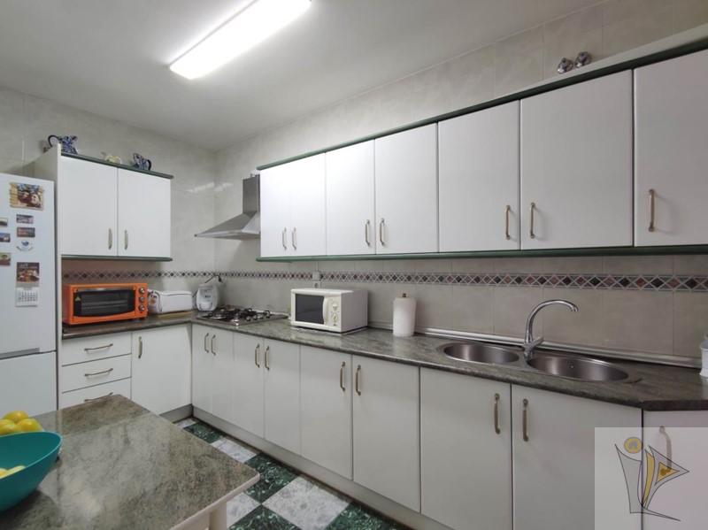For sale of flat in Fuente Vaqueros