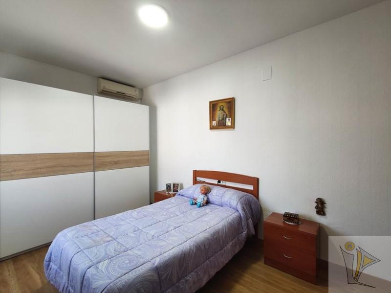 For sale of flat in Fuente Vaqueros