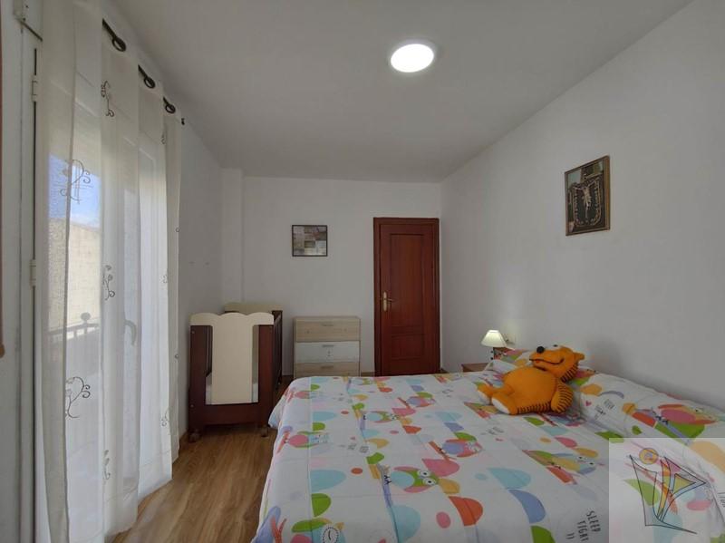 For sale of flat in Fuente Vaqueros