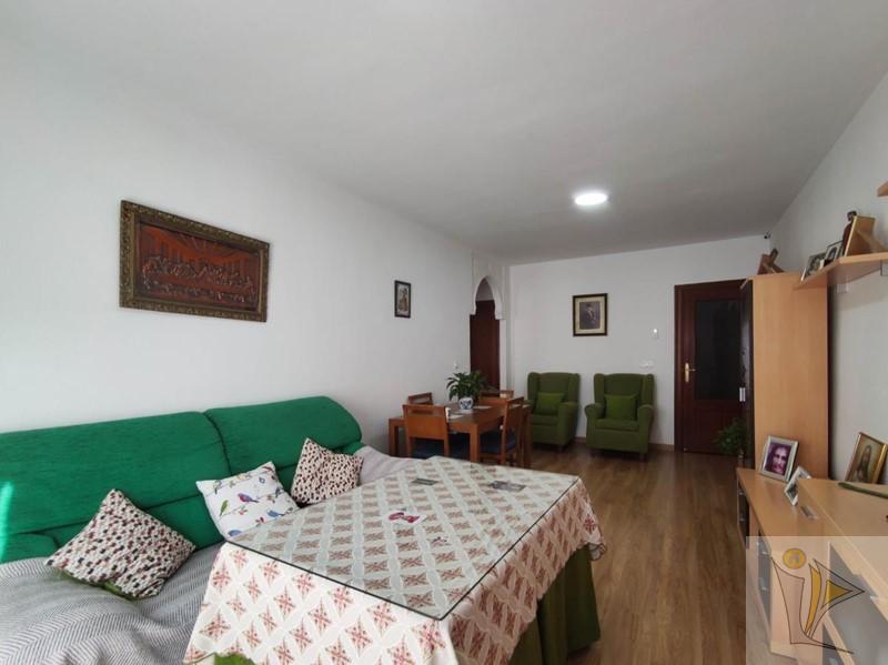 For sale of flat in Fuente Vaqueros