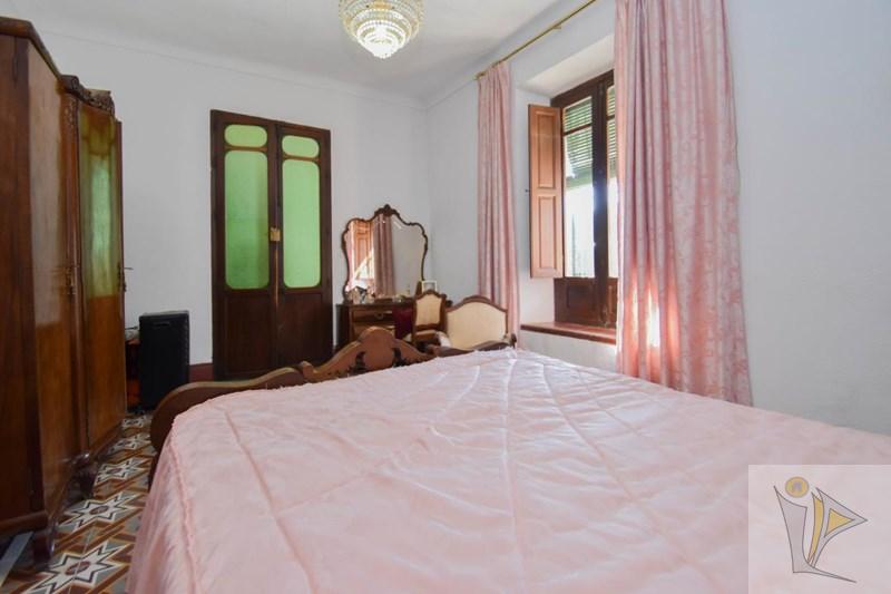 For sale of house in Pinos Puente