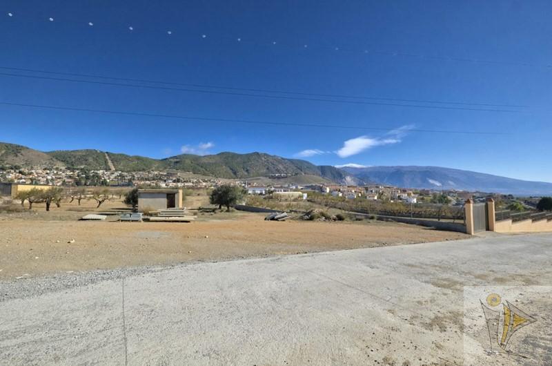 Venta de finca rústica en Padul