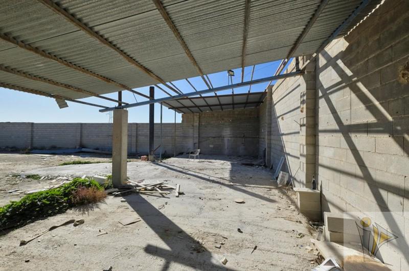 Venta de finca rústica en Padul