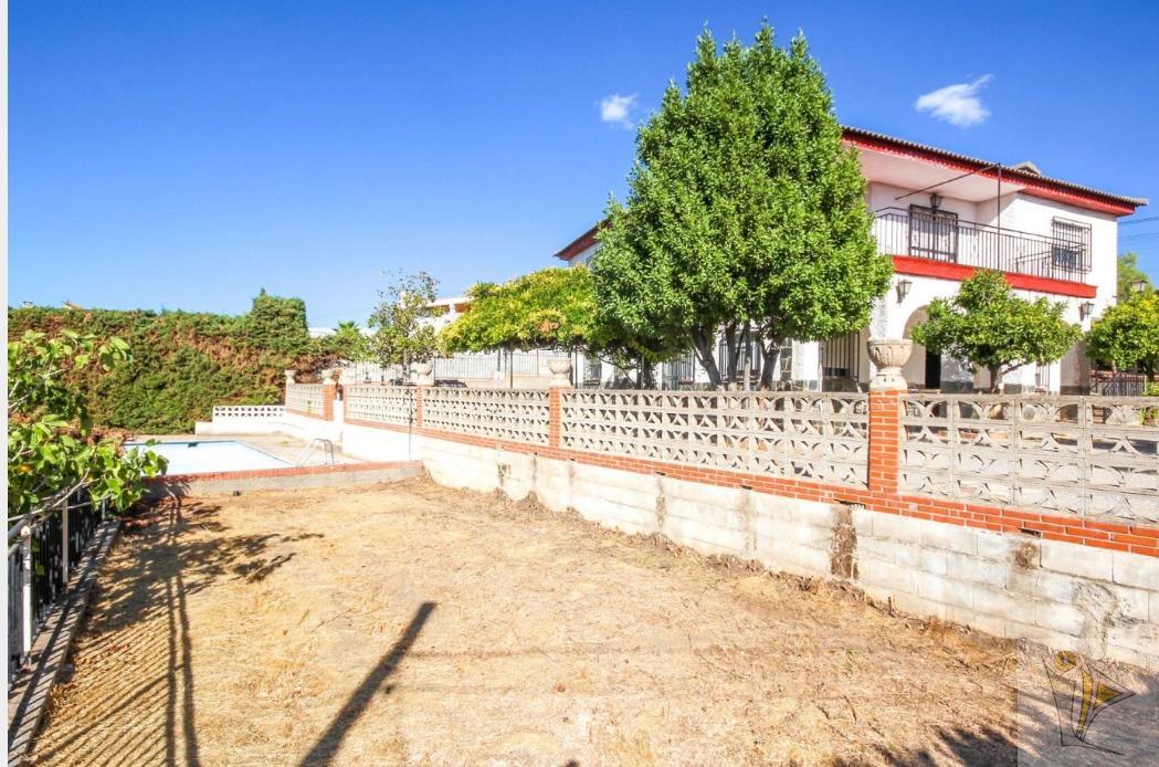 For sale of chalet in Monachil