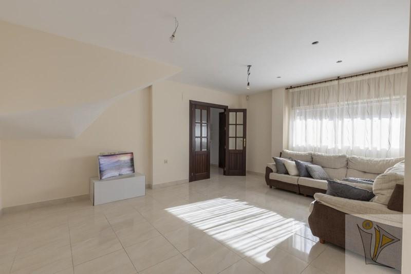 Venta de chalet en Albolote