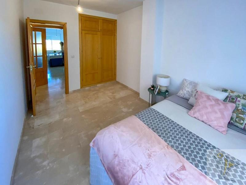 For sale of flat in Cijuela