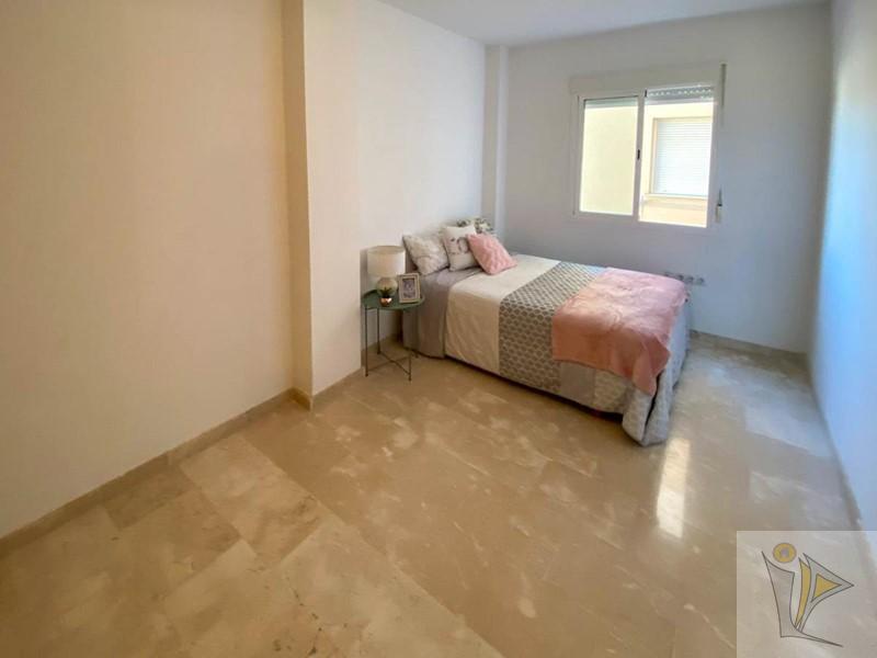For sale of flat in Cijuela