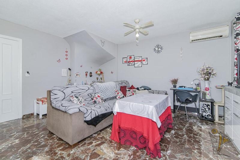 For sale of house in Huétor Vega