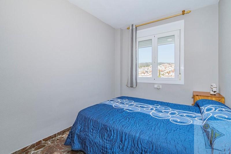 For sale of house in Huétor Vega