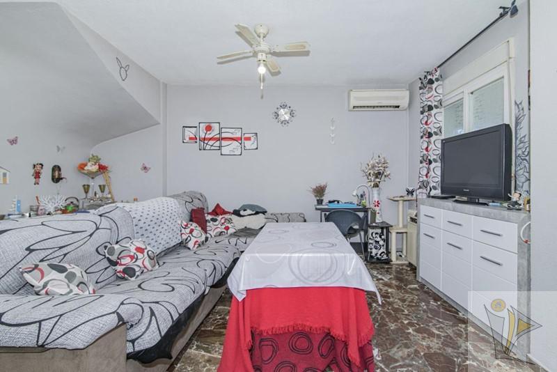 For sale of house in Huétor Vega