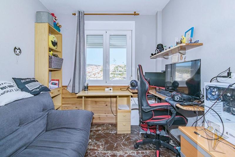 For sale of house in Huétor Vega