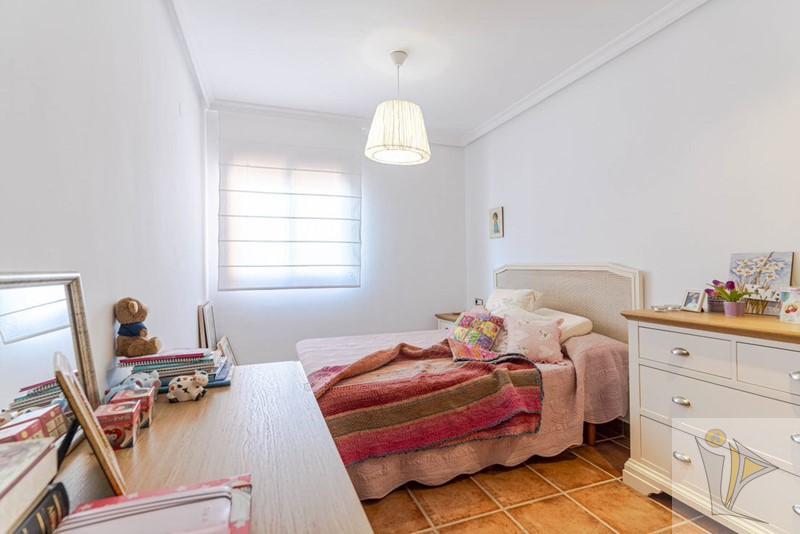 For sale of flat in Motril