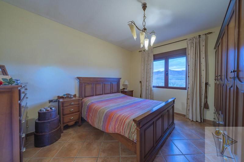 For sale of chalet in Otura
