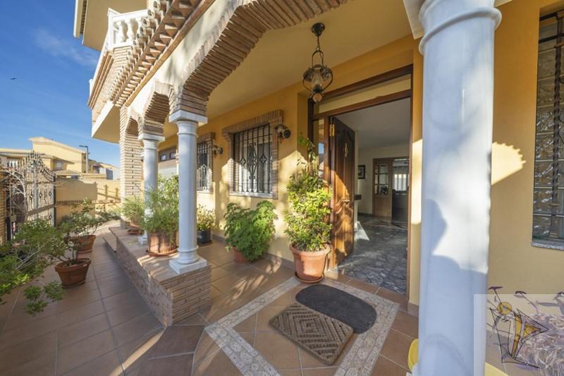 Venta de chalet en Otura