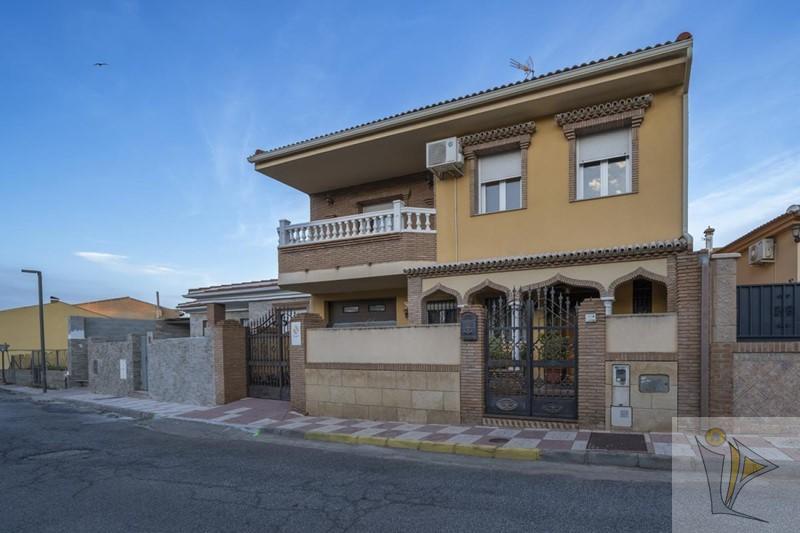 Venta de chalet en Otura