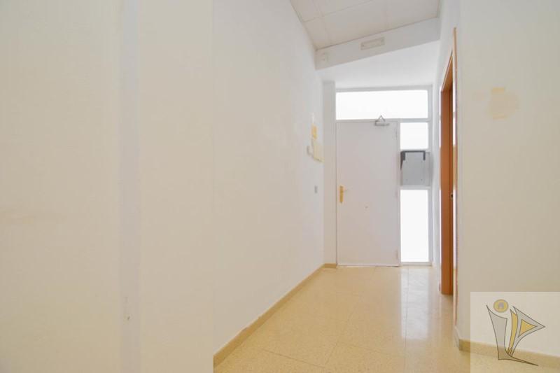 For sale of commercial in Atarfe