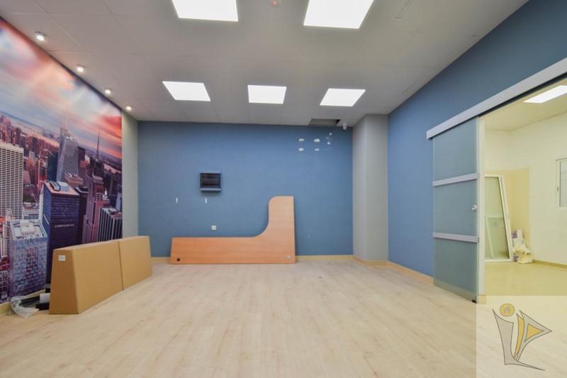 For sale of commercial in Atarfe