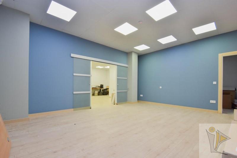 For sale of commercial in Atarfe