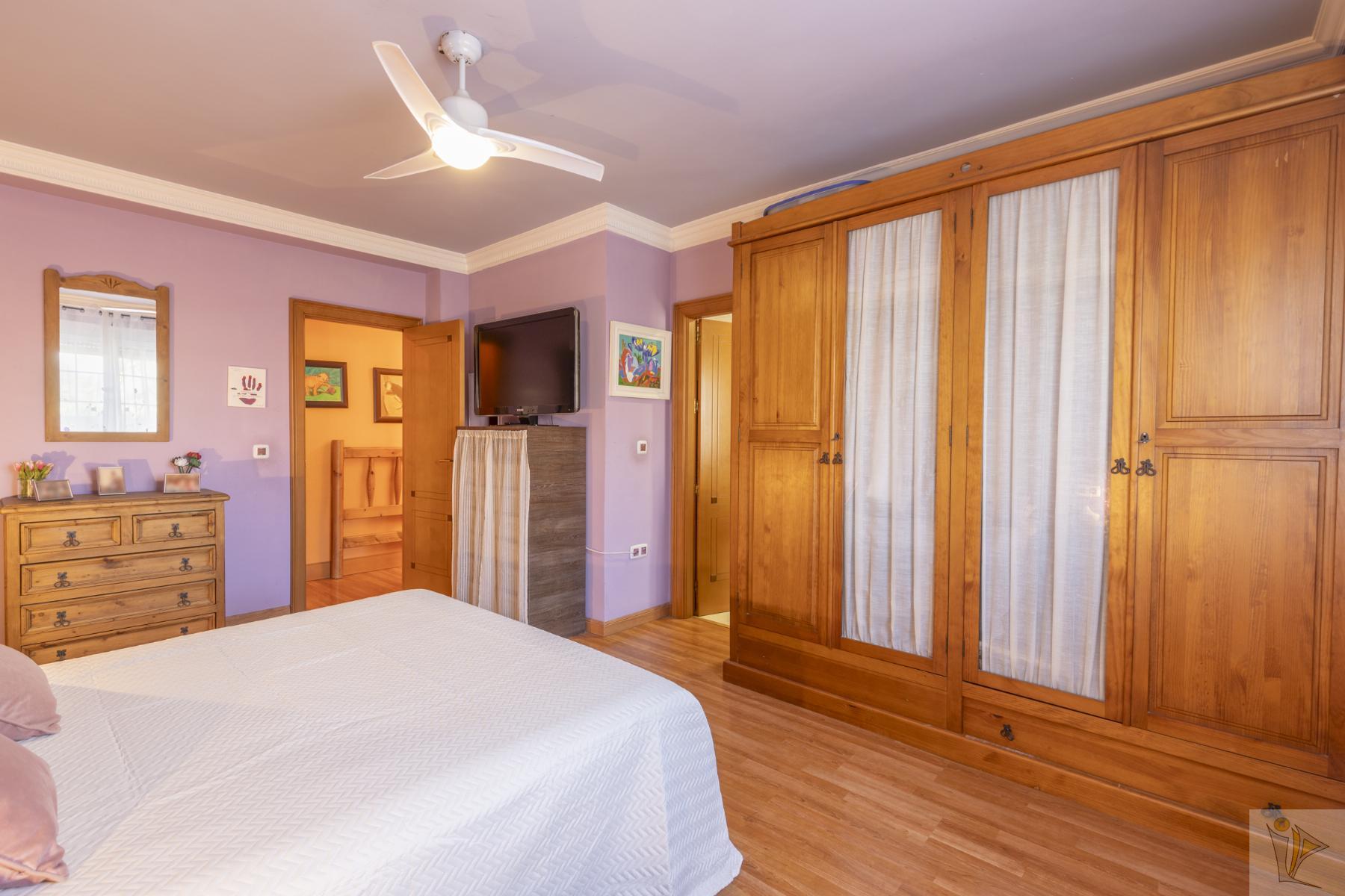 For sale of chalet in Otura