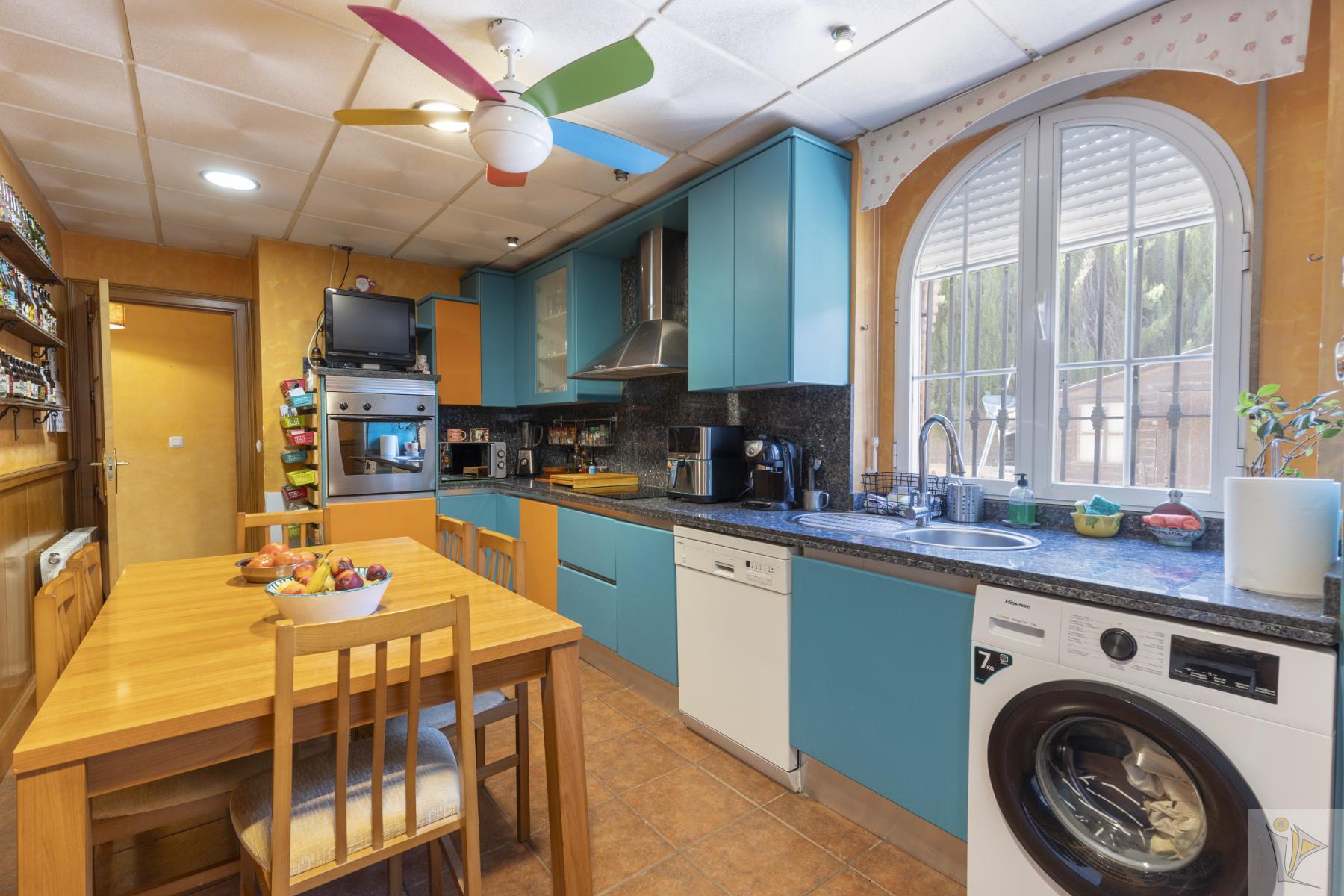 For sale of chalet in Otura