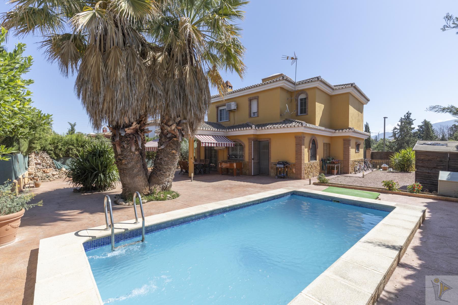 For sale of chalet in Otura