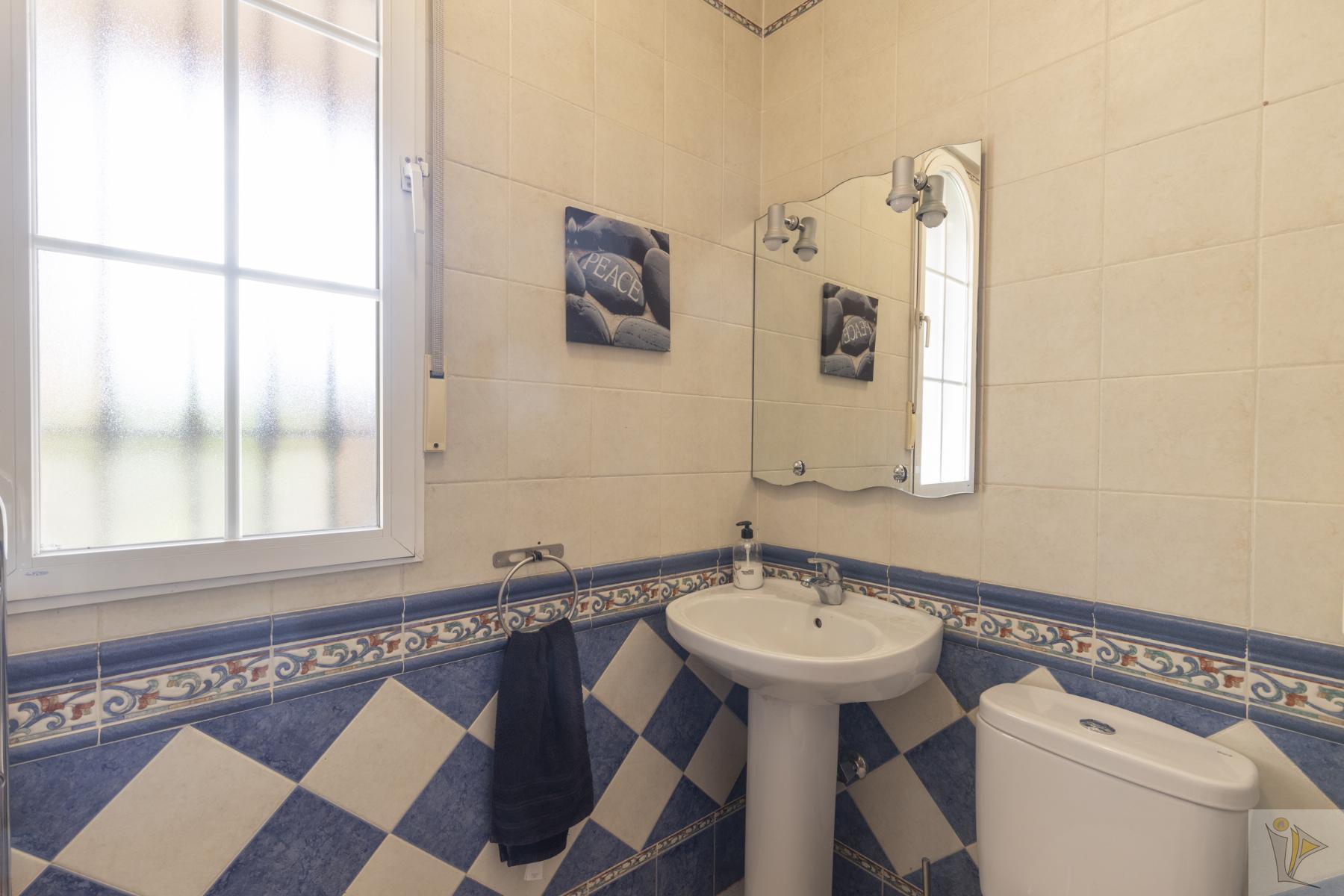For sale of chalet in Otura