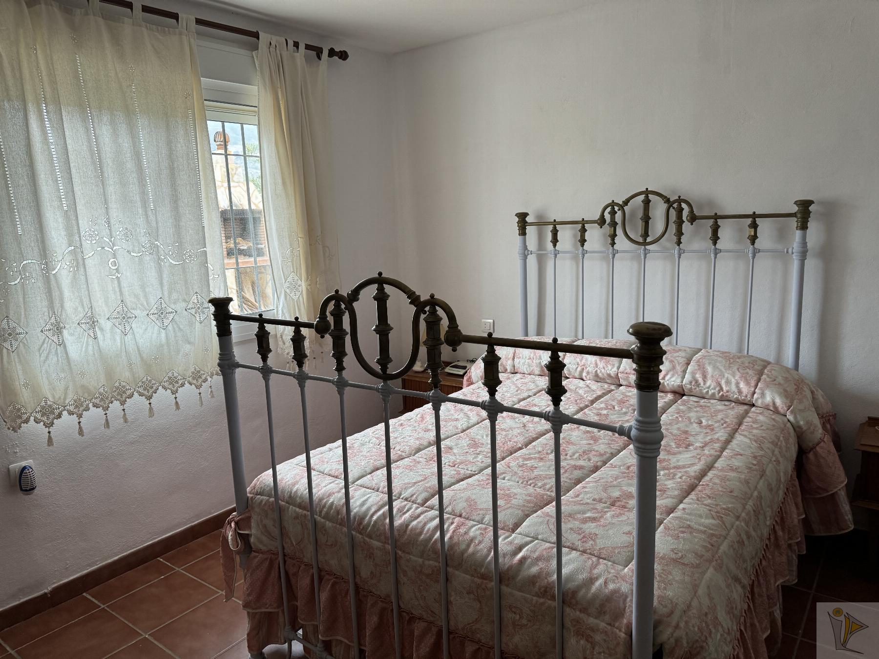 Venta de finca rústica en Molvízar