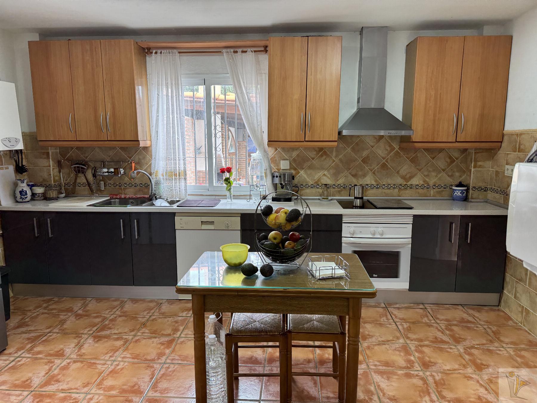 Venta de finca rústica en Molvízar