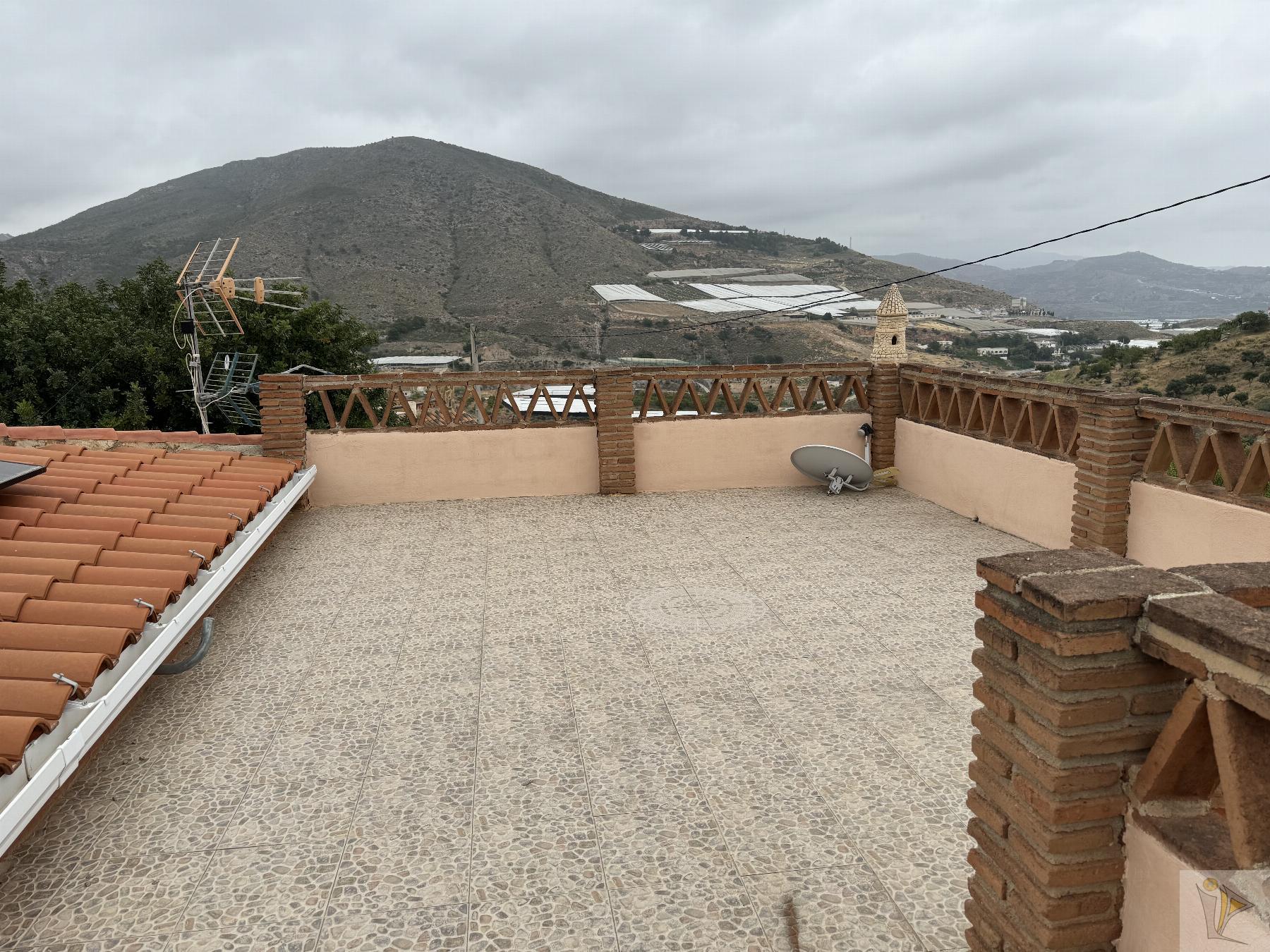 Venta de finca rústica en Molvízar