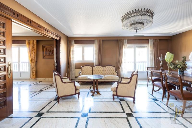 Venta de piso en Granada