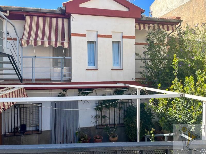 For sale of house in Otura