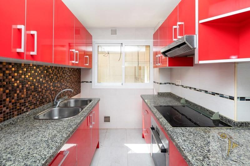 For sale of flat in Granada