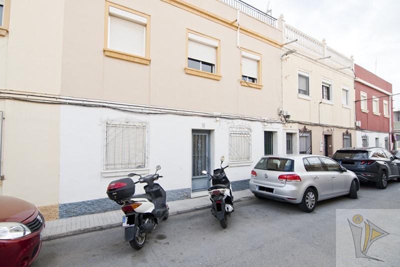For sale of flat in Motril