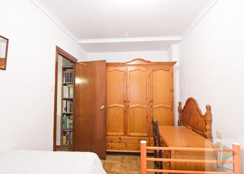 For sale of flat in Motril