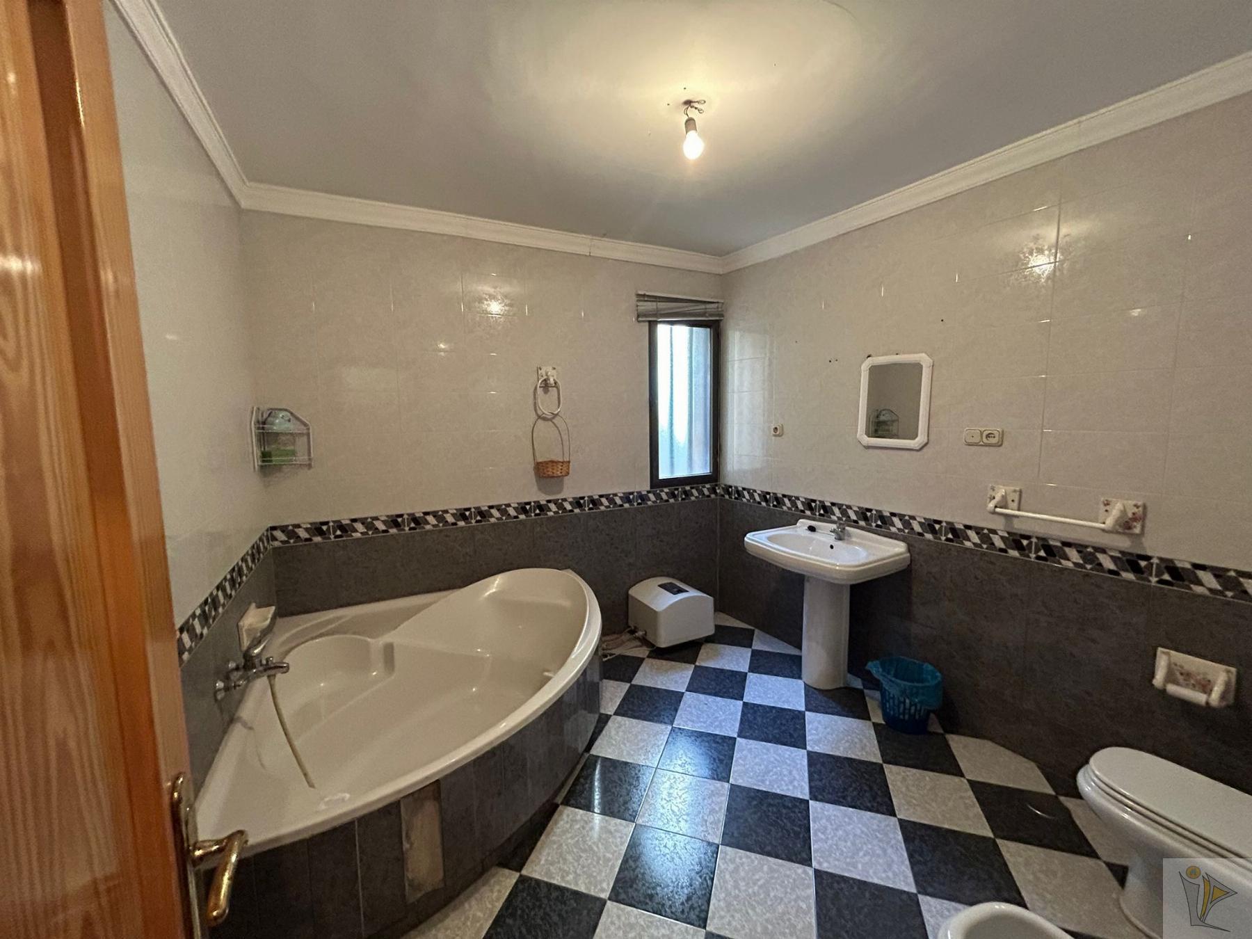 For sale of house in Armilla