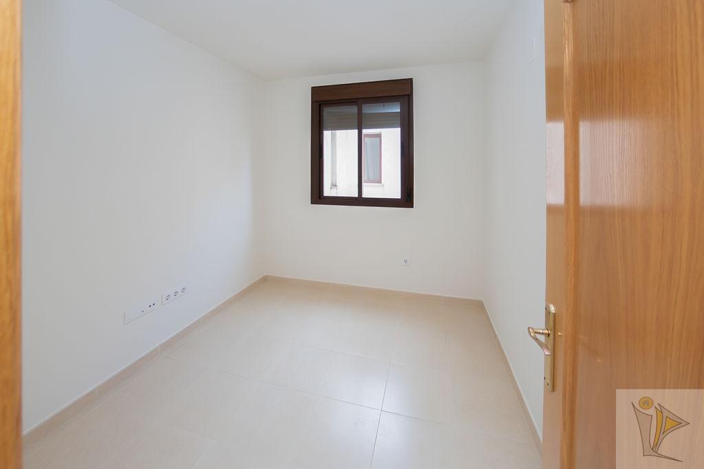For sale of flat in Churriana de la Vega
