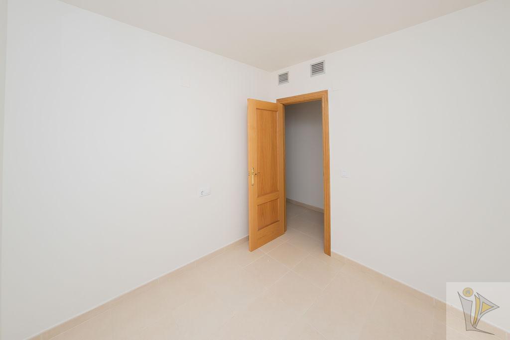 For sale of flat in Churriana de la Vega