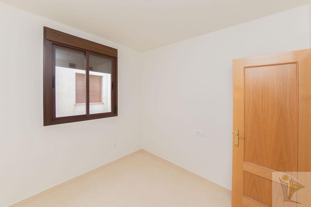 For sale of flat in Churriana de la Vega