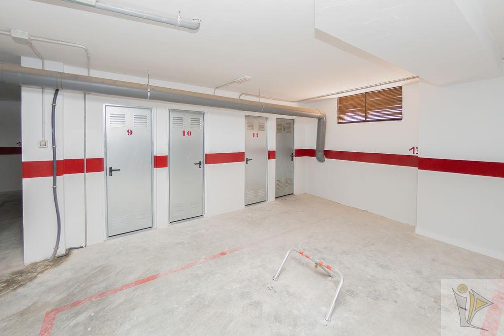For sale of flat in Churriana de la Vega