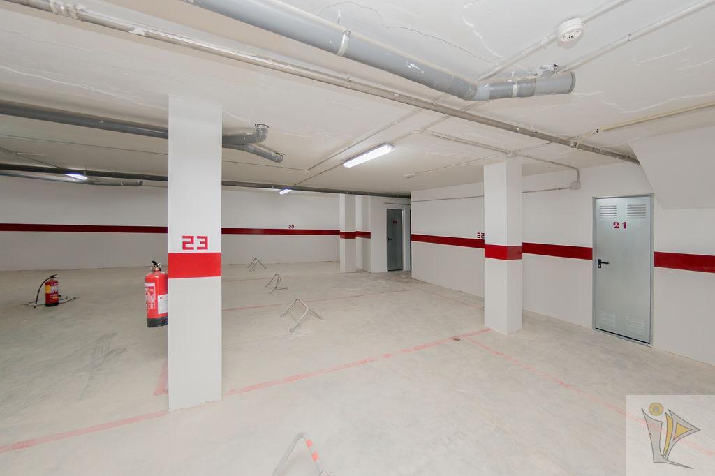 For sale of flat in Churriana de la Vega