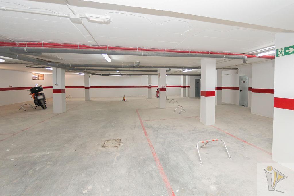 For sale of flat in Churriana de la Vega
