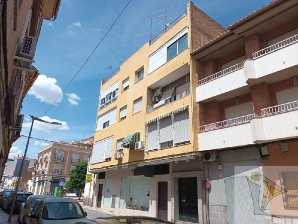 For sale of flat in Albolote