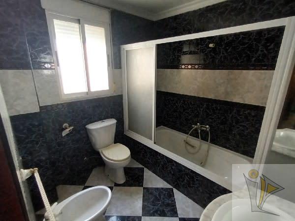 For sale of flat in Albolote