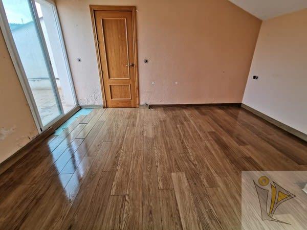 Venta de chalet en Cájar