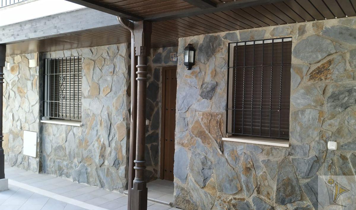 For sale of flat in Güejar Sierra
