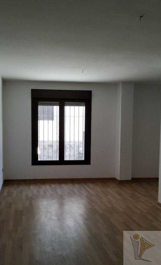 For sale of flat in Güejar Sierra