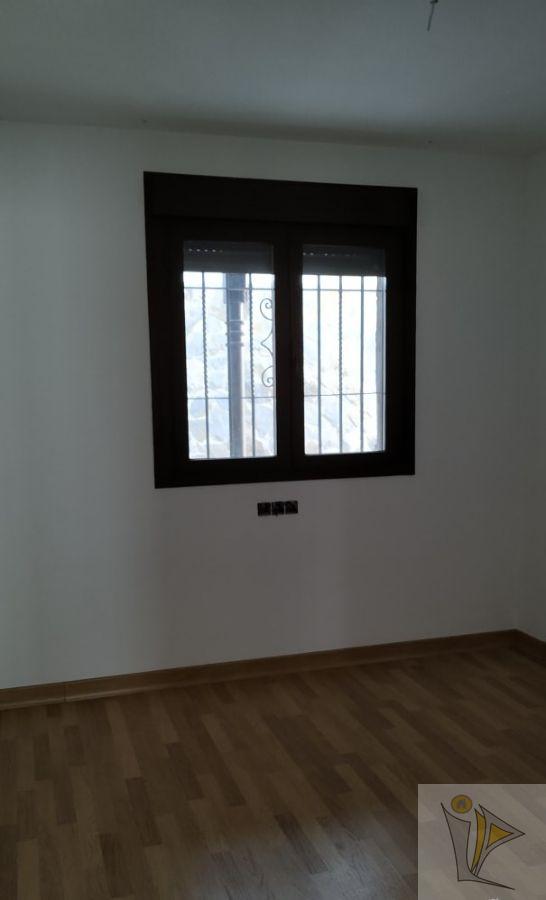 For sale of flat in Güejar Sierra