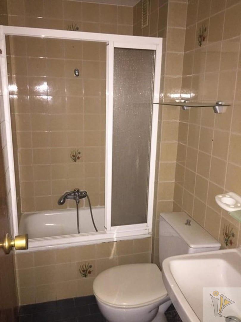 For sale of flat in Motril