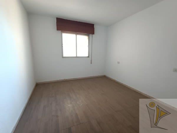 For sale of flat in Motril