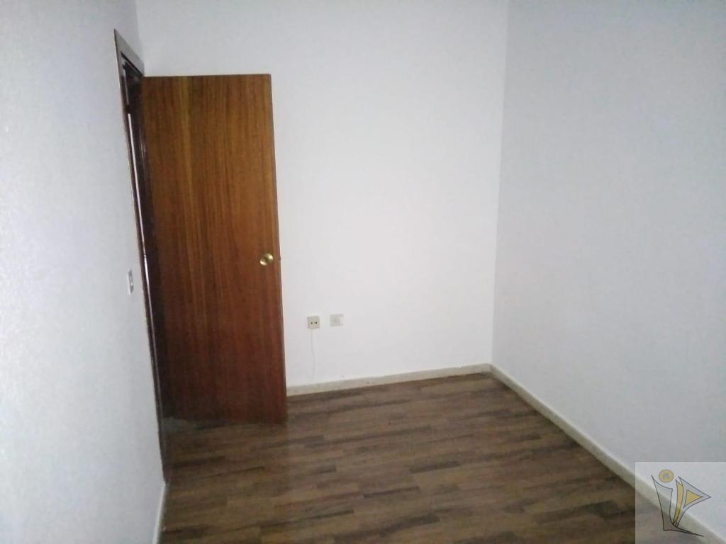 For sale of flat in Motril